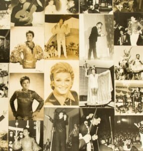 Old black and white photos from Zeki Muren’s collection.